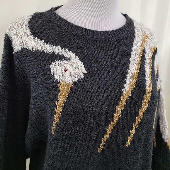 Vintage black gold Crane sweater bird collar size medium - Picture 3 of 5